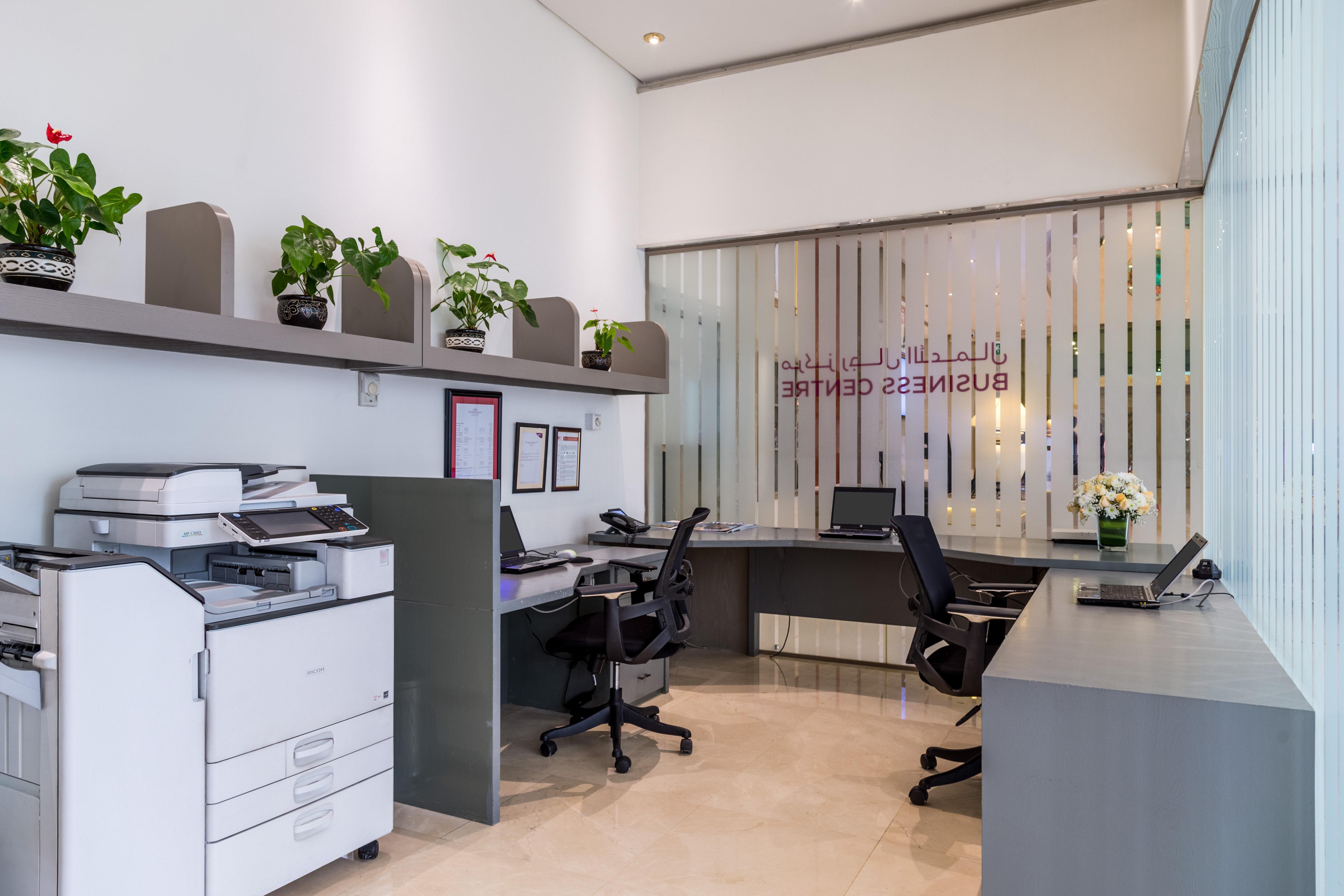 크라운 플라자 두바이 호텔 외부 사진 Business Centre