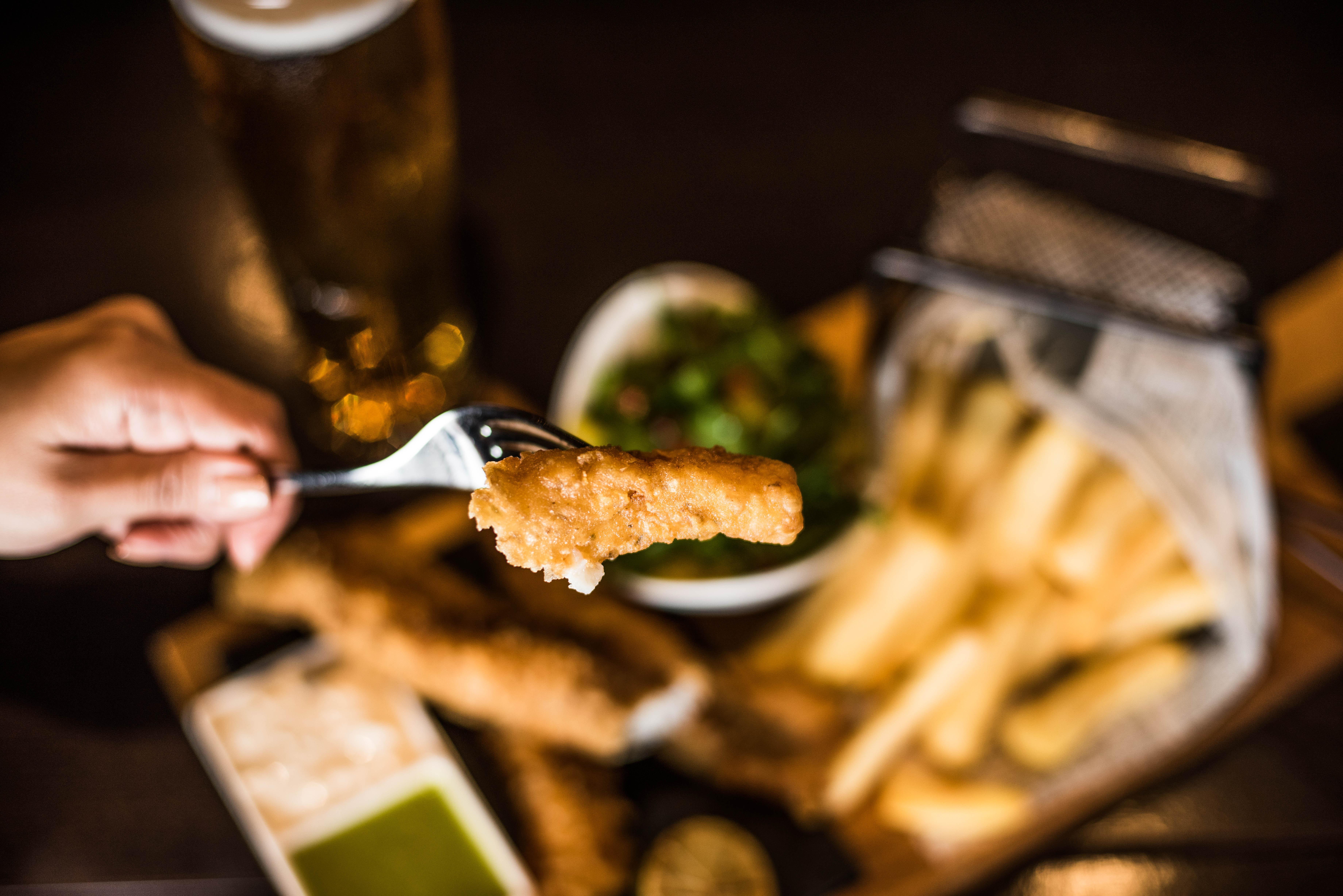 크라운 플라자 두바이 호텔 외부 사진 A piece of schnitzel